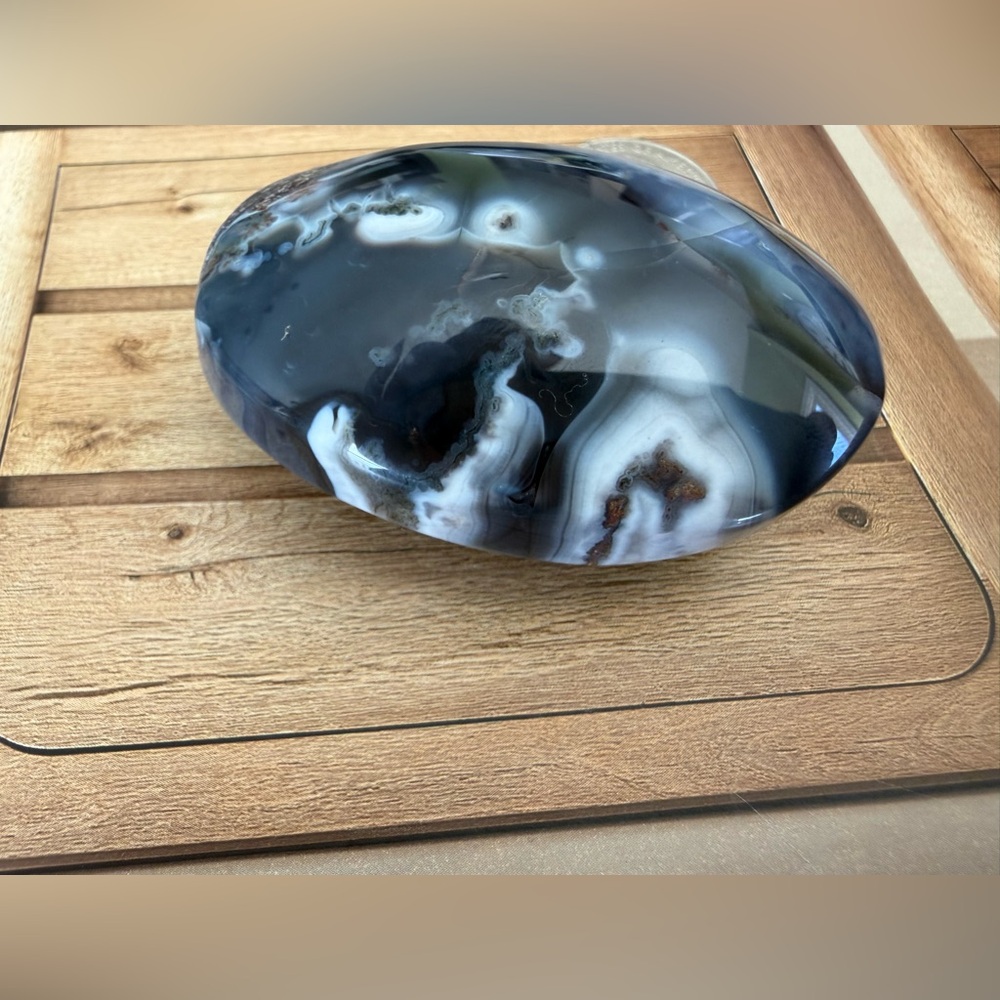 Gorgeous Polished Orca Agate Palm Stone - Nice Weight - Picture 4 of 6